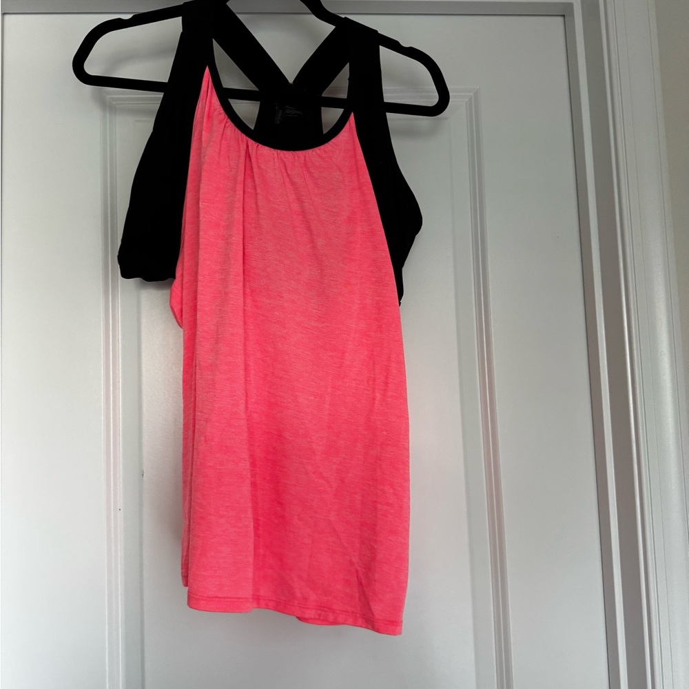 Lane Bryant Black and Pink Women's Active Workout Top w/ Built-in Bra Size 18